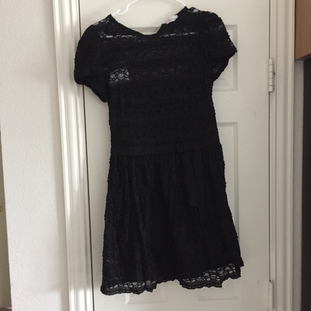 Black lace party dress